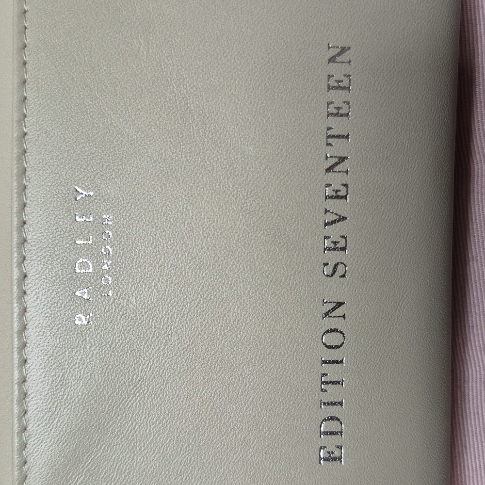 Radley London Once Upon The Thames Leather Fold Over Wallet New With Tags - Picture 5 of 14